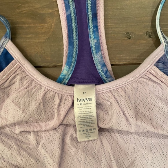 Ivivva by Lululemon tank top. Built in shelf bra. Great condition! Size 12. - Picture 2 of 3
